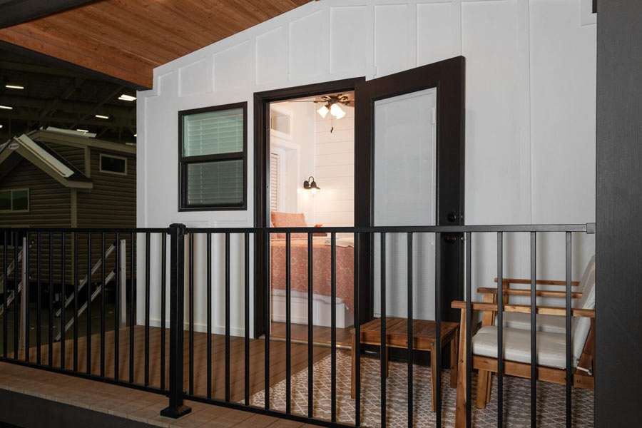 49121_Kinlock_Bedroom2-Porch_Nov-2026_01-scaled-1.jpg