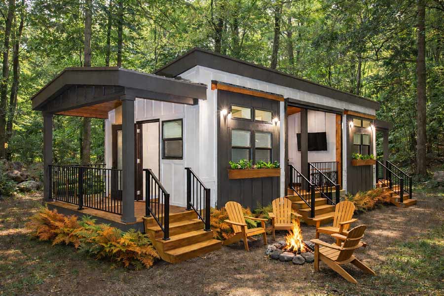 Hit-the-Deck-2BR-Tiny-Cottage.jpg