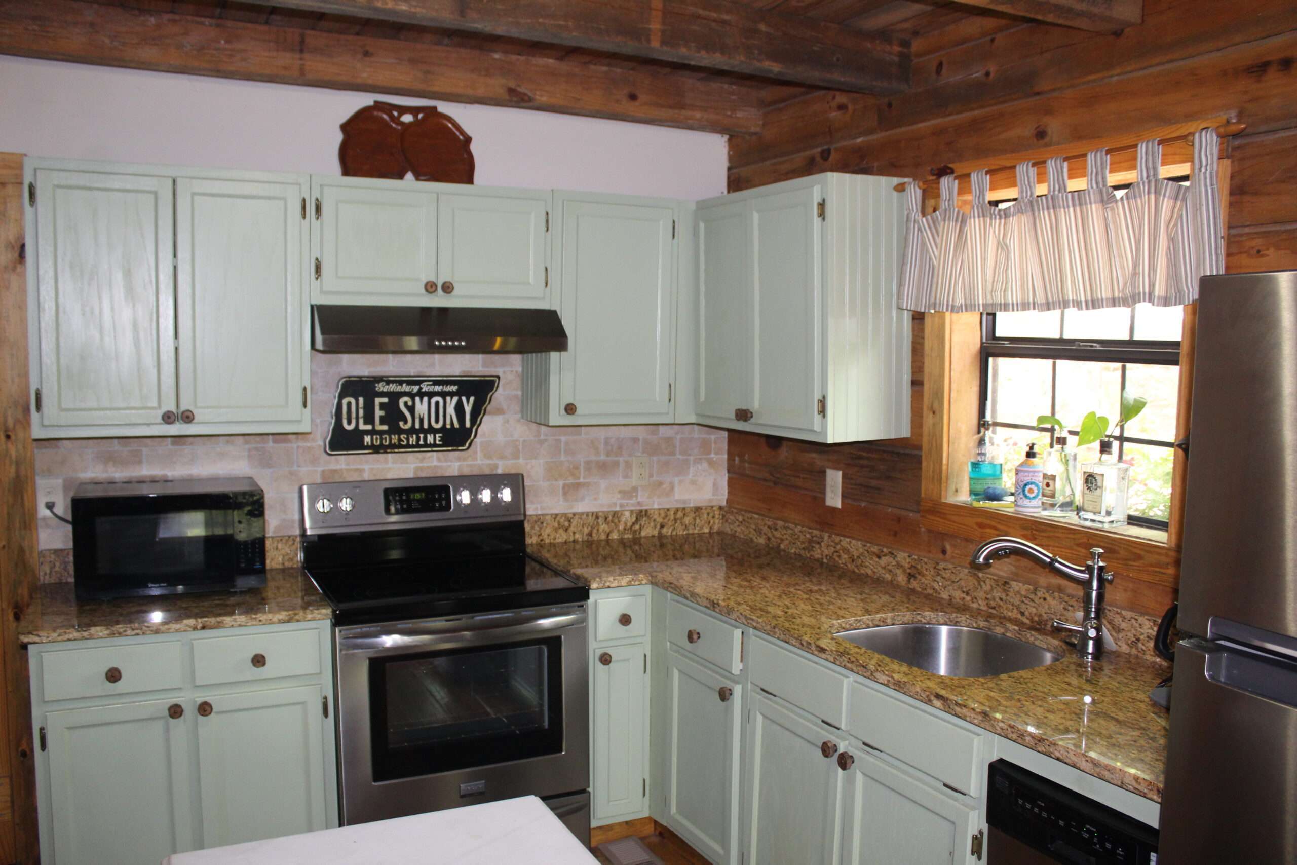 The Beehive Cabin