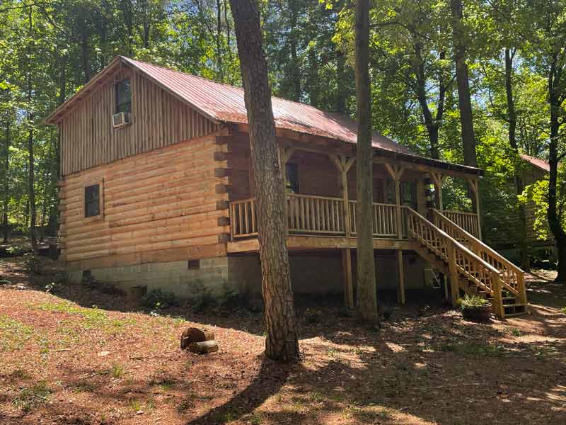 The Bear’s Den Cabin