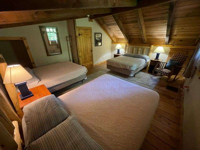 The Bear’s Den Cabin
